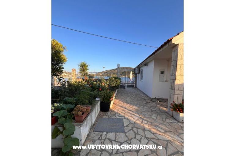 Apartamenty Tri palme – foto 19