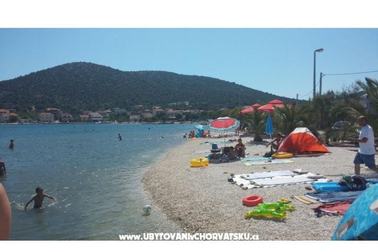 Apartamenty Tri palme – foto 3