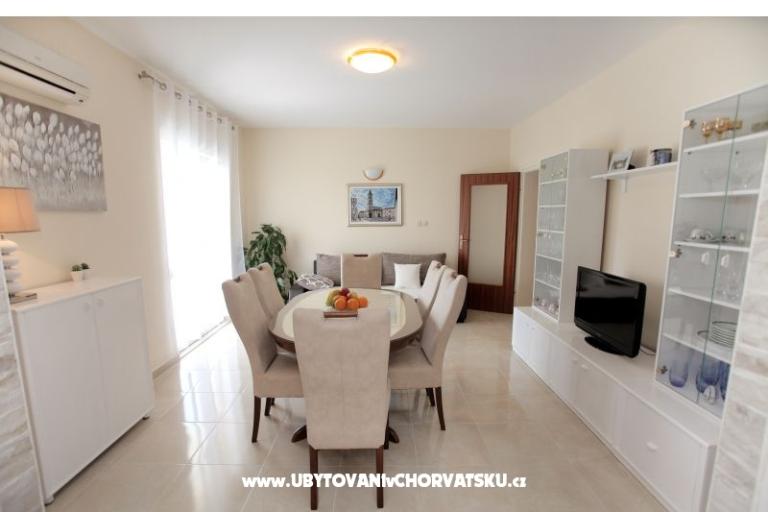 Apartamenty Carmen – foto 4