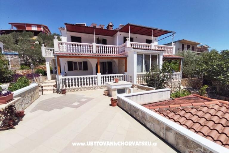 Apartamenty Villa Carmen – foto 17