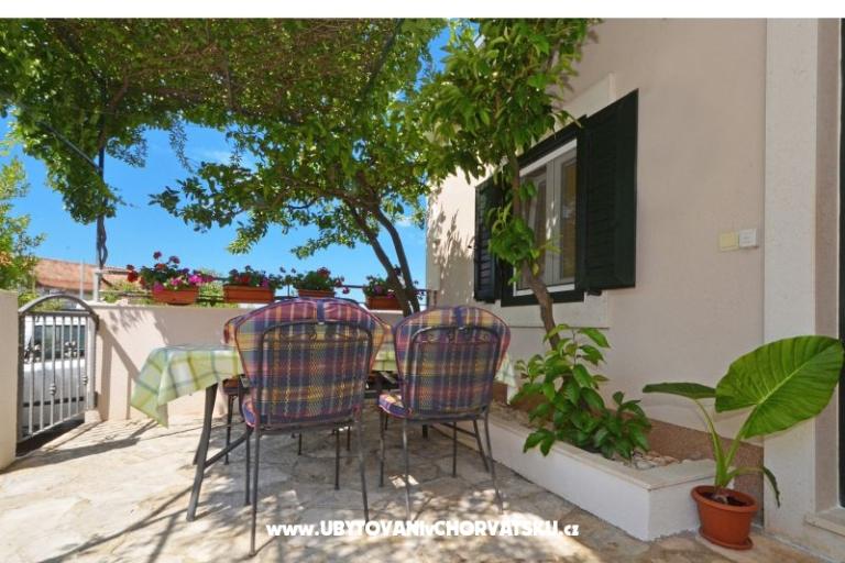 Apartamenty Villa Maslina – foto 17