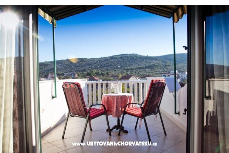 Nena Trogir, Slatine – foto 17