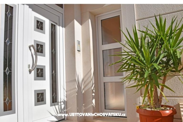 Apartamenty Stone  Tučepi  – foto 9