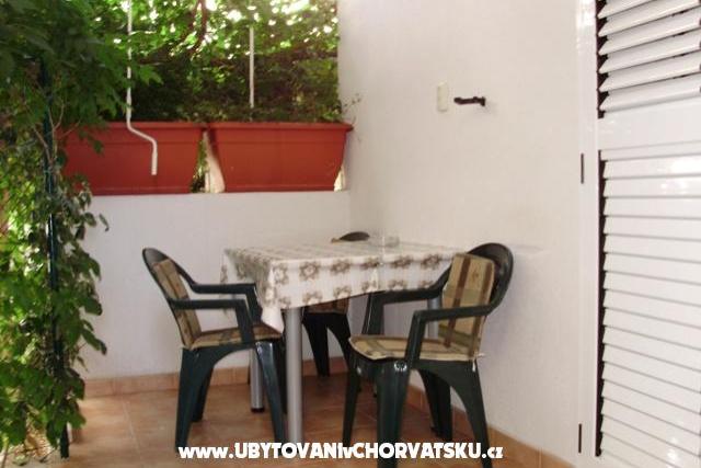 Apartamenty Tri palme – foto 6