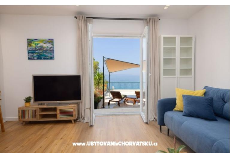 Beachfront Apartament NIVES – foto 10