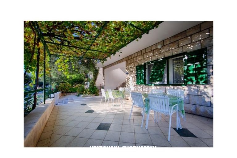 Čobrnić Pokoje i Apartamenty – foto 3