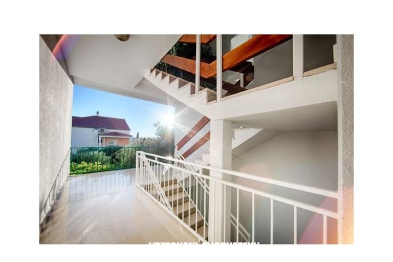 Čobrnić Pokoje i Apartamenty – foto 6