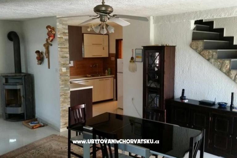 Dom Ugljan – foto 4