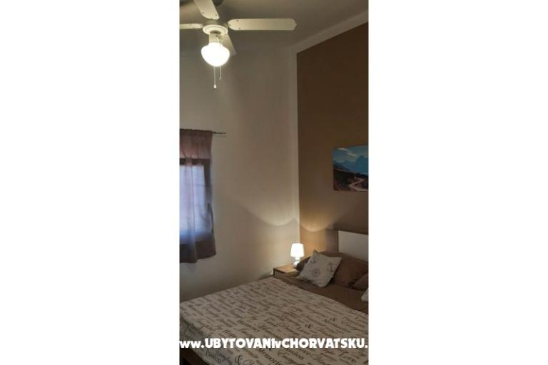 Alida apartmani Vir – foto 11