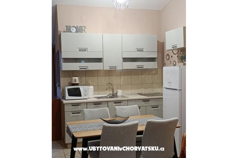 Apartamenty Dalija  Vir – foto 2