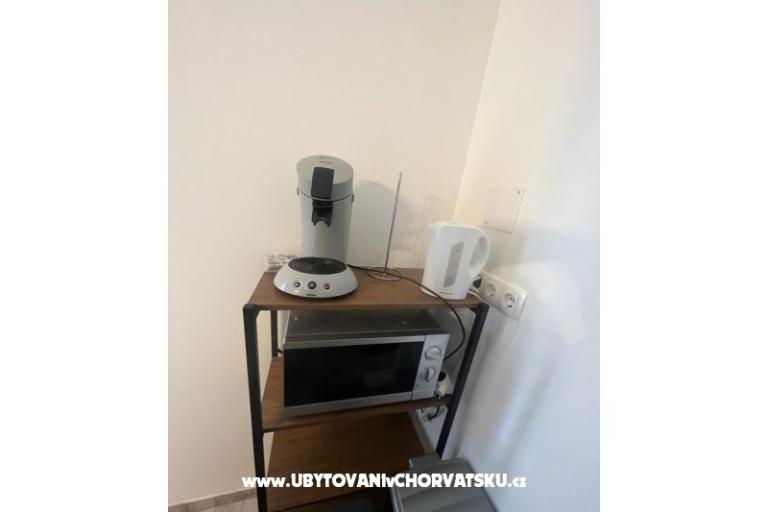 Apartamenty Kreć Lozice otok Vir – foto 28