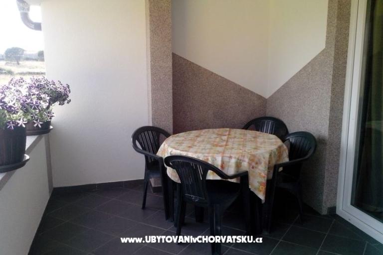 Apartamenty Robi – foto 9