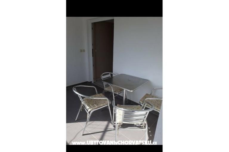 Apartamenty Lora – foto 6