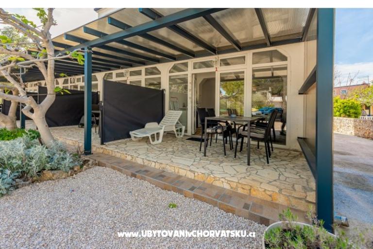 Apartamenty Villa Agape Vir – foto 24