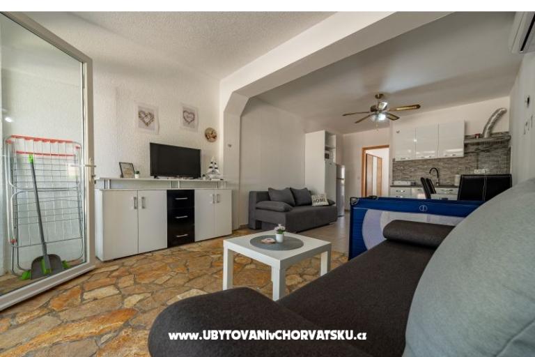 Apartamenty Villa Agape Vir – foto 25