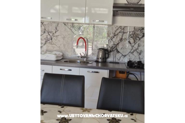 Apartamenty Villa Agape Vir – foto 42