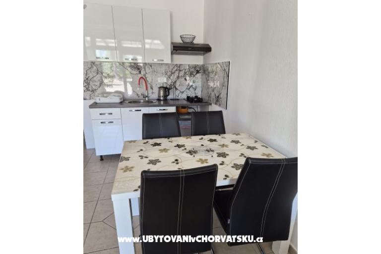 Apartamenty Villa Agape Vir – foto 47