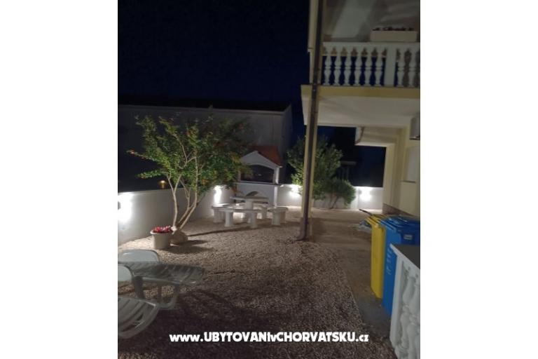 APARTMANI HELENA OASIS VIR – foto 26