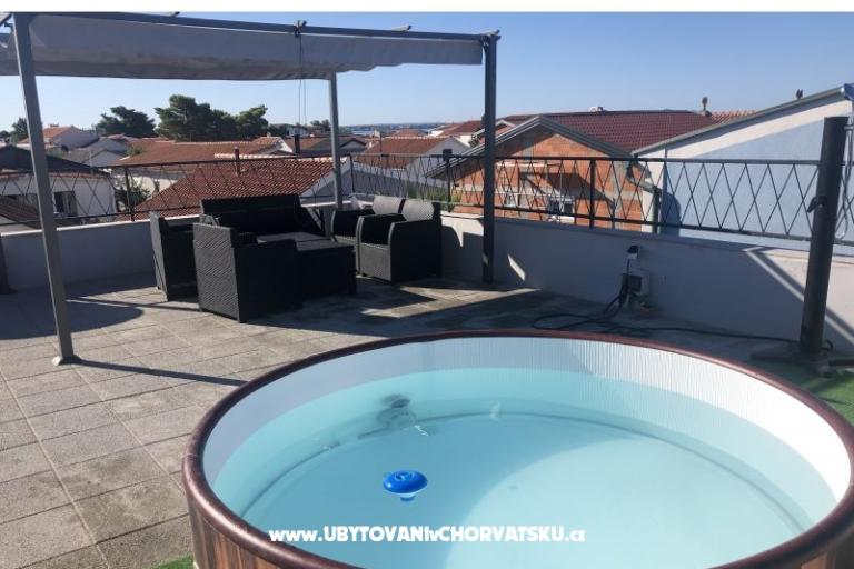 JACUZZI Family Apartament – foto 2