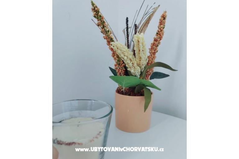 Sea View Apartamenty Vir – foto 16