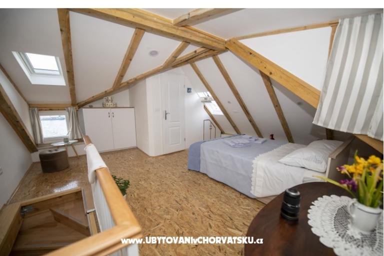 Apartament AndriNa  Vis – foto 10