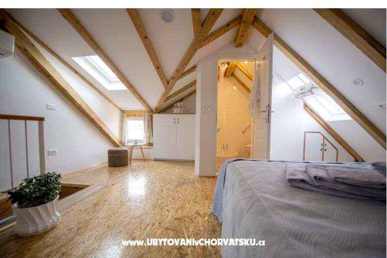 Apartament AndriNa  Vis – foto 13