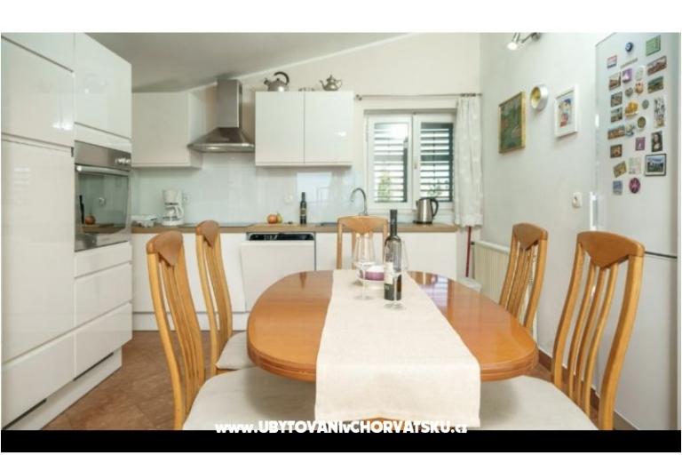 Apartamenty Andora – foto 2