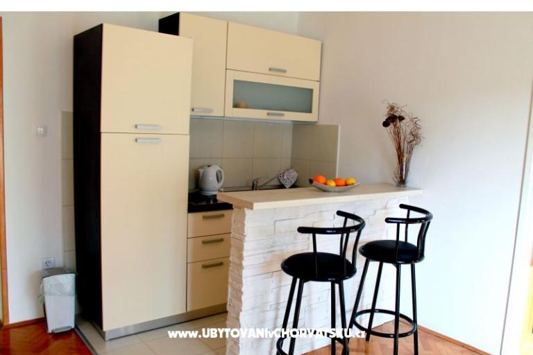 Apartamenty Juricev 100m to the beach – foto 12