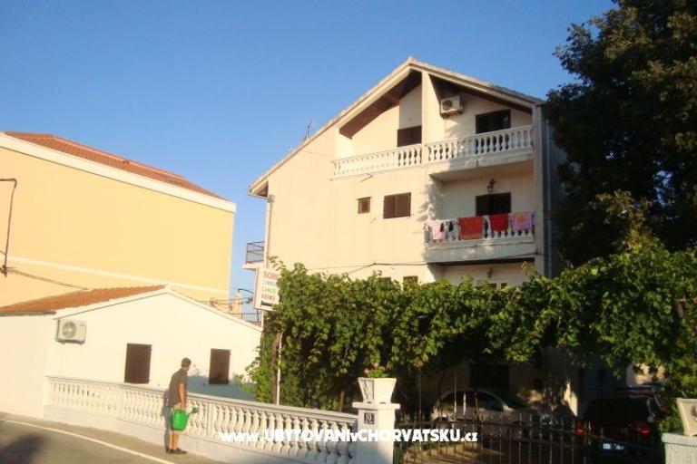 Apartamenty Juricev 100m to the beach – foto 17