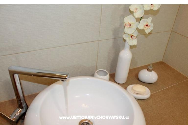 Apartamenty Juricev 100m to the beach – foto 9