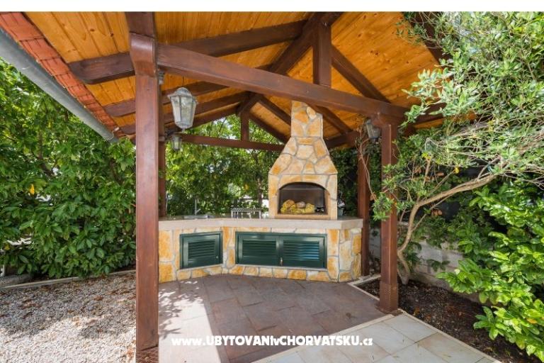 Apartamenty Karla, Mara, Ana, Ivan   – foto 18