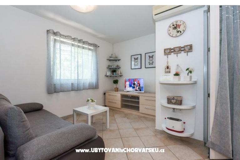 Apartamenty Karla, Mara, Ana, Ivan   – foto 7