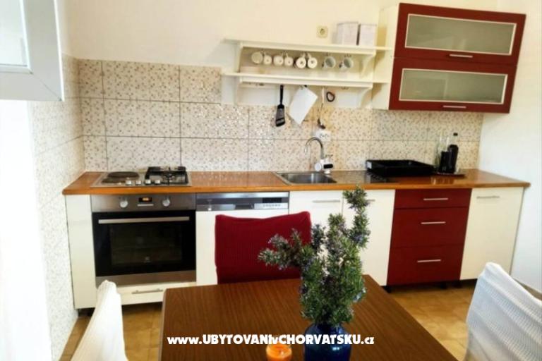 Apartament Prvic Sepurine – foto 13