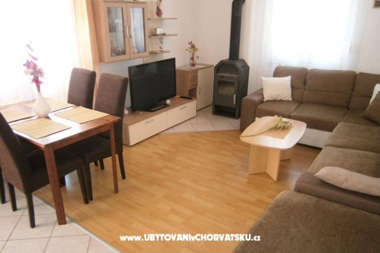 Apartamenty Ana – foto 4