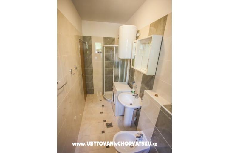 Apartament Tina 10 m. beach – foto 13
