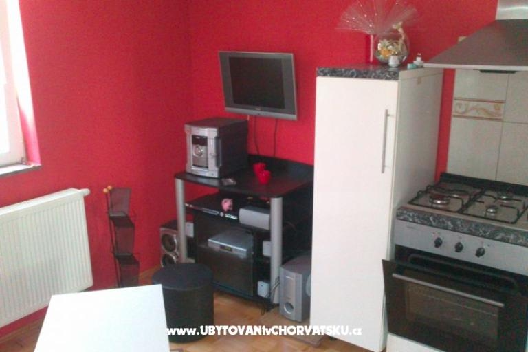 Apartamenty with swimming pool-Crno – foto 5