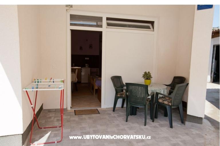 Apartamenty Deni – foto 8