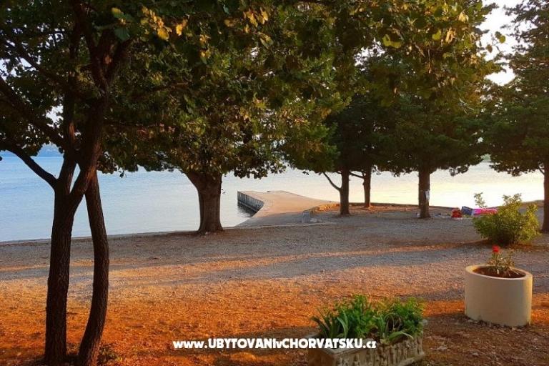 Apartamenty Tena,  prvi red do mora – foto 21