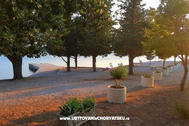 Apartamenty Tena,  prvi red do mora – foto 28