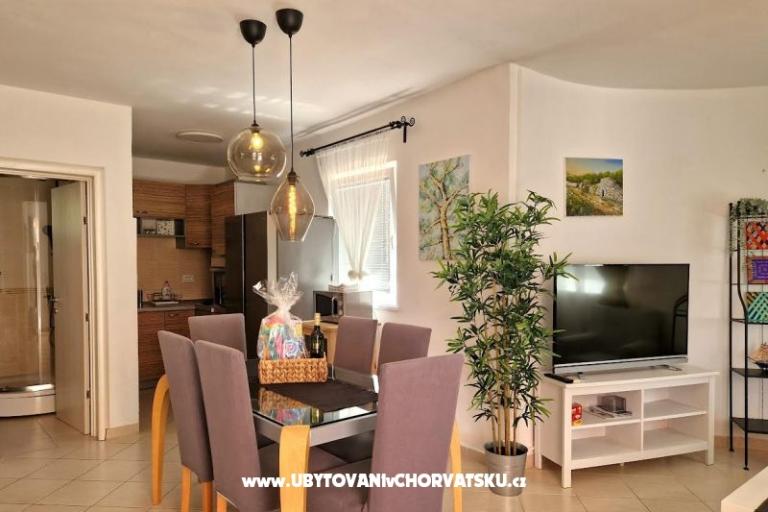 Apartamenty Tena,  prvi red do mora – foto 34