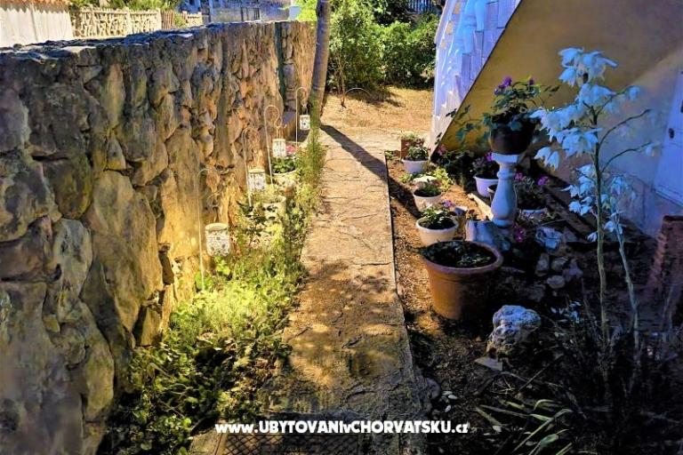 Apartamenty Tena,  prvi red do mora – foto 38