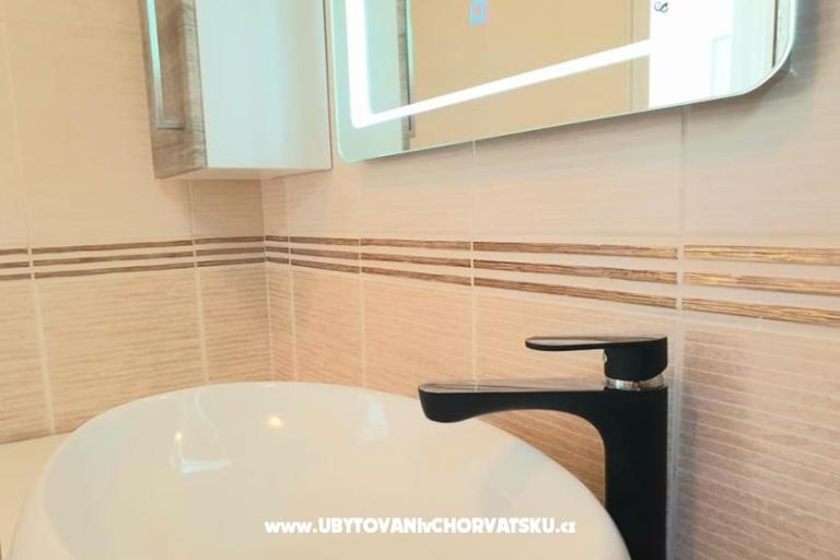 Apartamenty Tena,  prvi red do mora – foto 43