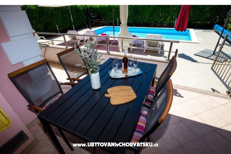 Apartament z basenem ViGo – foto 7